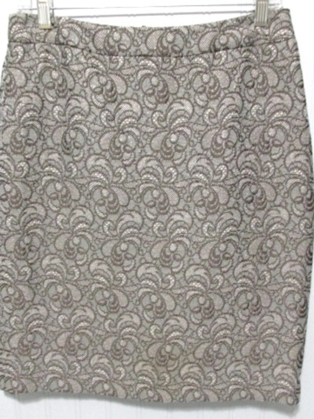 Ann Taylor Silver & Grey Metallic Pencil Skirt, Size 8